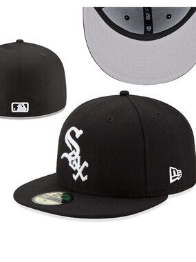 New Era Black & White Chicago Sox Fitted Hat